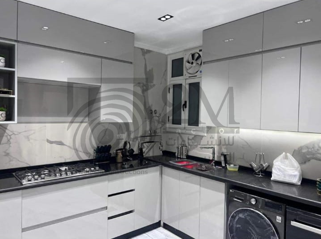 مطبخ بولي لاك لامع